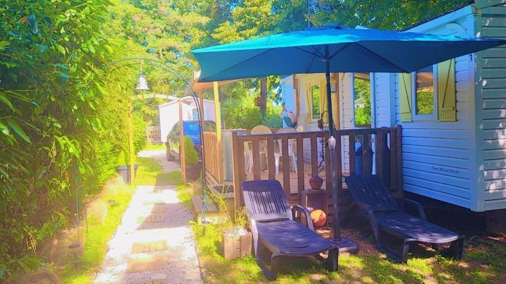 Camping Marvilla Parks -Parc Des Roches 91530 Saint-Chéron Exteriér fotografie